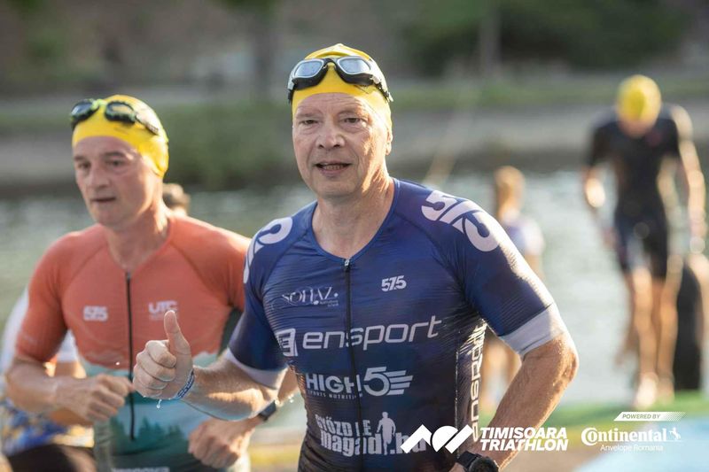 Temesvári Triatlon Félironman úszás cél