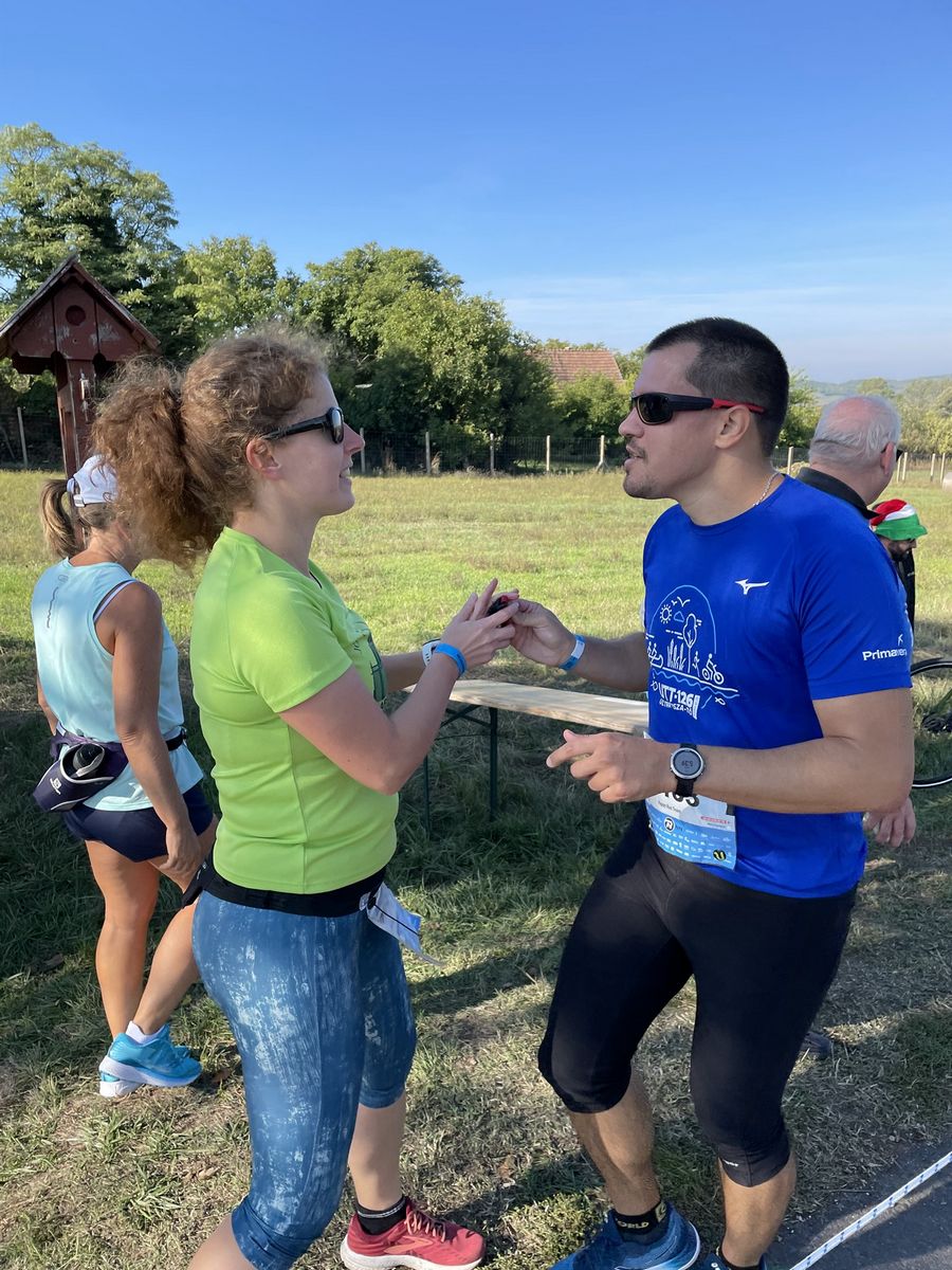 Ultrabalaton Zoli Ági váltás